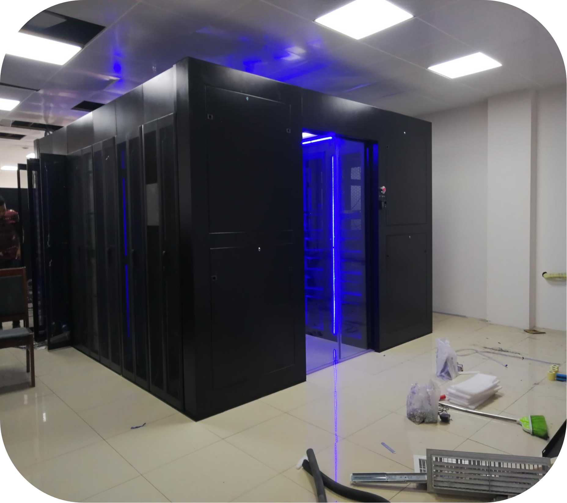 模块化冷通道安装